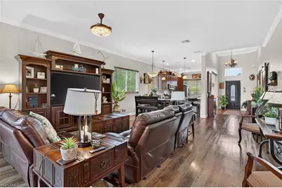 2522 Dora Ct, Lehigh Acres, FL 33971 - Photo 14