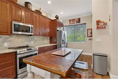 2522 Dora Ct, Lehigh Acres, FL 33971 - Photo 8