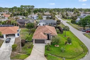 2522 Dora Ct, Lehigh Acres, FL 33971 - Photo 36