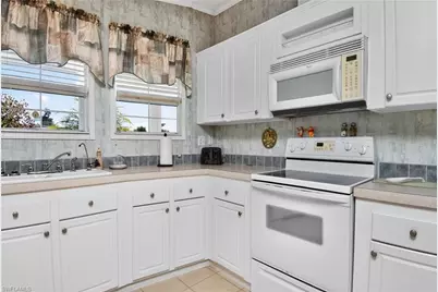 24437 Harborview Rd #106, Punta Gorda, FL 33980 - Photo 12