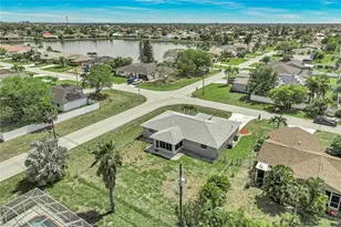 1913 NE 4th Ter, Cape Coral, FL 33909 - Photo 24