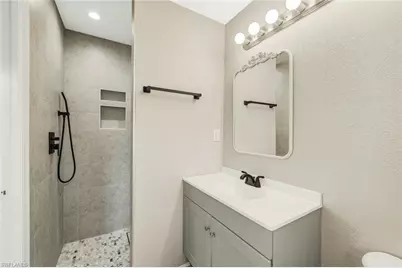 1913 NE 4th Ter, Cape Coral, FL 33909 - Photo 14