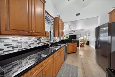 154 SE 21st Ter, Cape Coral, FL 33990 - Photo 14