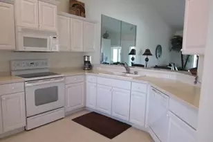 10537 Washingtonia Palm Way, Fort Myers, FL 33966 - Photo 10