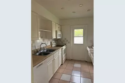 1131 S Loop Blvd, Lehigh Acres, FL 33936 - Photo 4