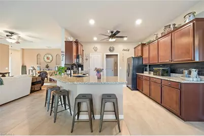 1509 NE 35th Ter, Cape Coral, FL 33909 - Photo 10