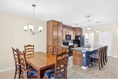 20038 Fiddlewood Ave, North Fort Myers, FL 33917 - Photo 8