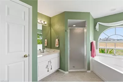 2105 SW 29th Ter, Cape Coral, FL 33914 - Photo 24