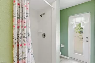 2105 SW 29th Terrace, Cape Coral, FL 33914 - Photo 32