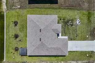 2519 NE 5th Pl, Cape Coral, FL 33909 - Photo 36