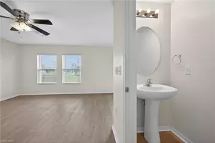 921 Jacaranda Pkwy E, Cape Coral, FL 33909 - Photo 20