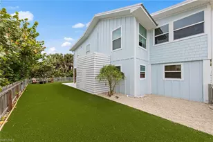 9248 Kincaid Ct, Sanibel, FL 33957 - Photo 30