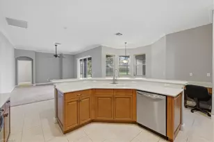 12492 Green Stone Ct, Fort Myers, FL 33913 - Photo 16