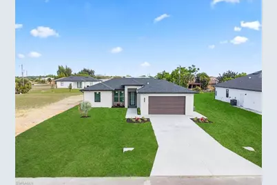 1329 NE 18th Ter, Cape Coral, FL 33909 - Photo 2