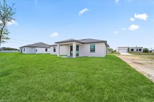 1329 NE 18th Terrace, Cape Coral, FL 33909 - Photo 36