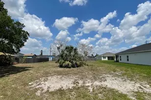 113 NE 7th Terrace, Cape Coral, FL 33909 - Photo 4