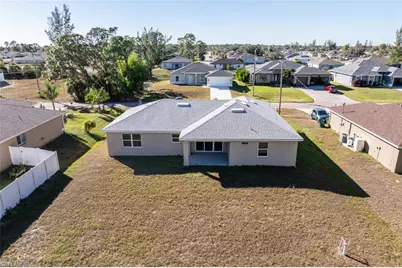 3513 NE 17th Pl, Cape Coral, FL 33909 - Photo 34