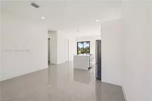 4402 E 19th St, Lehigh Acres, FL 33972 - Photo 8