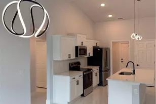 1017 Maple Ave N, Lehigh Acres, FL 33972 - Photo 8