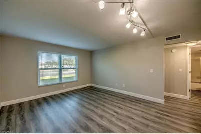2526 SE 16th Pl #108, Cape Coral, FL 33904 - Photo 18