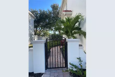 7073 Venice Way #2701, Naples, FL 34119 - Photo 2