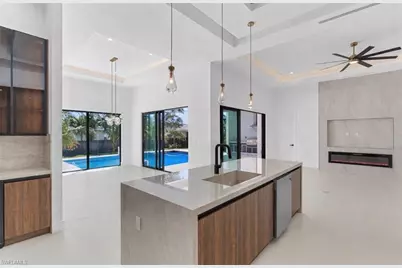 109 SW 34th Ave, Cape Coral, FL 33991 - Photo 10