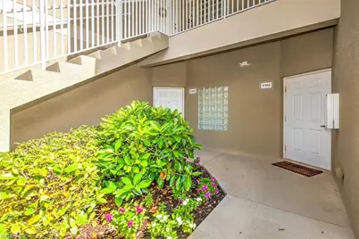 12171 Summergate Cir #102, Fort Myers, FL 33913 - Photo 2