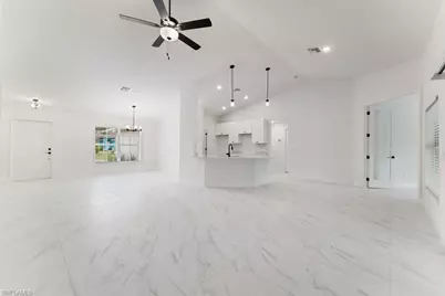 1042 Cheney Ave S, Lehigh Acres, FL 33974 - Photo 8