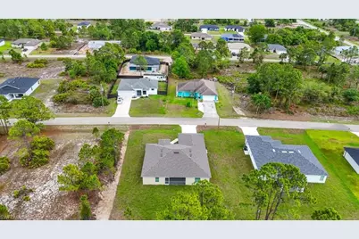 1042 Cheney Ave S, Lehigh Acres, FL 33974 - Photo 36