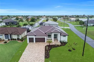 16285 Cape Horn Blvd, Punta Gorda, FL 33955 - Photo 2