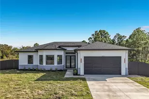 1001 W 7th St, Lehigh Acres, FL 33972 - Photo 4