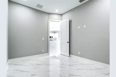 1001 W 7th St, Lehigh Acres, FL 33972 - Photo 30