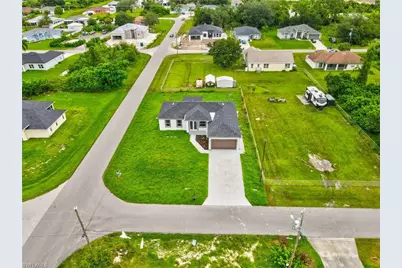 2818 42nd St SW, Lehigh Acres, FL 33976 - Photo 26