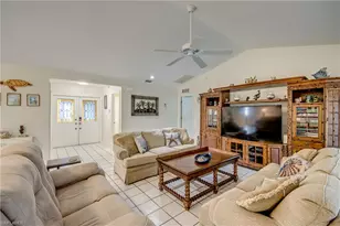 14933 Bonaire Cir, Fort Myers, FL 33908 - Photo 6