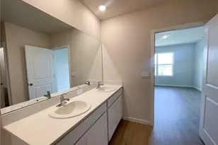 1321 NE 9th St, Cape Coral, FL 33909 - Photo 28