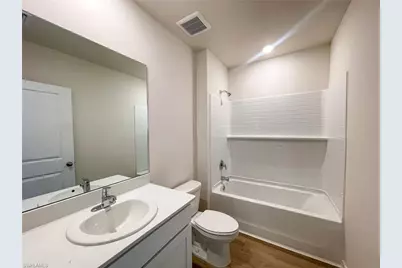 1321 NE 9th St, Cape Coral, FL 33909 - Photo 22