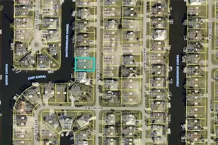 512 NW 38th Pl, Cape Coral, FL 33993 - Photo 4