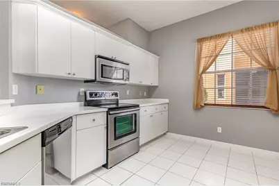 2684 Sunset Lake Dr, Cape Coral, FL 33909 - Photo 4