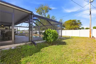 1818 SW 4th Ave, Cape Coral, FL 33991 - Photo 40