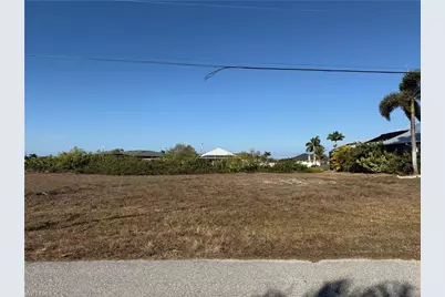 400 NW 32nd Pl, Cape Coral, FL 33993 - Photo 2