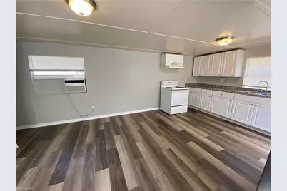 2045 Bahia Ln, North Fort Myers, FL 33917 - Photo 8