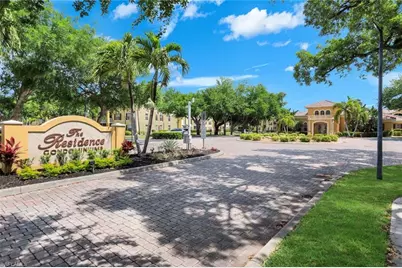 4105 Residence Dr #703, Fort Myers, FL 33901 - Photo 2