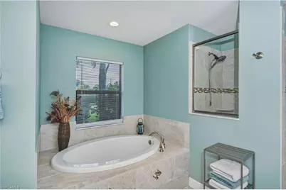 910 SW 12th Ter, Cape Coral, FL 33991 - Photo 28