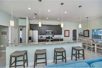 910 SW 12th Ter, Cape Coral, FL 33991 - Photo 18