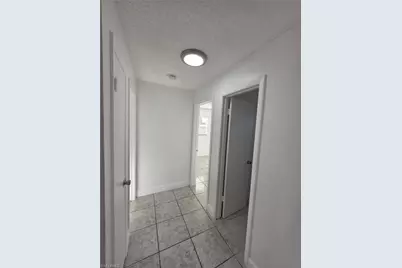 5413-5427 3rd Ave #5413, Fort Myers, FL 33907 - Photo 8
