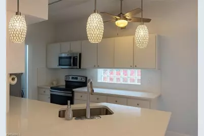 10700 Aqua Surf Ct, Estero, FL 33928 - Photo 6