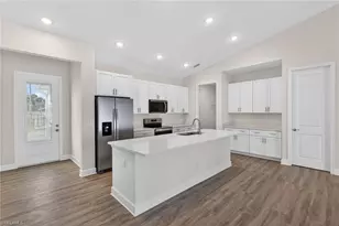 623 SW 25th Ln, Cape Coral, FL 33990 - Photo 14