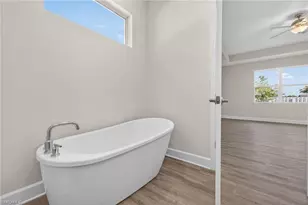 623 SW 25th Ln, Cape Coral, FL 33990 - Photo 20