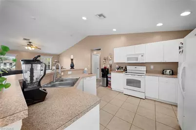 3205 38th St W, Lehigh Acres, FL 33971 - Photo 12