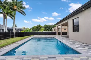 4213 NE 23rd Pl, Cape Coral, FL 33909 - Photo 16